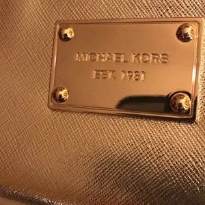 Michael kors wristlet